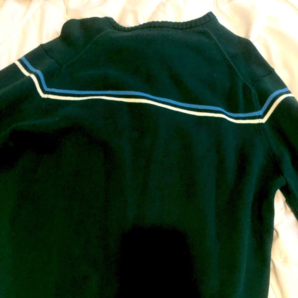 Emerald Green Izod Designer Sweater with a Vintage Classic Vibe